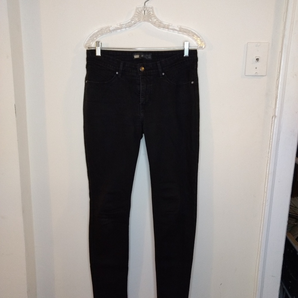 Levi's demi curve skinny black jeans